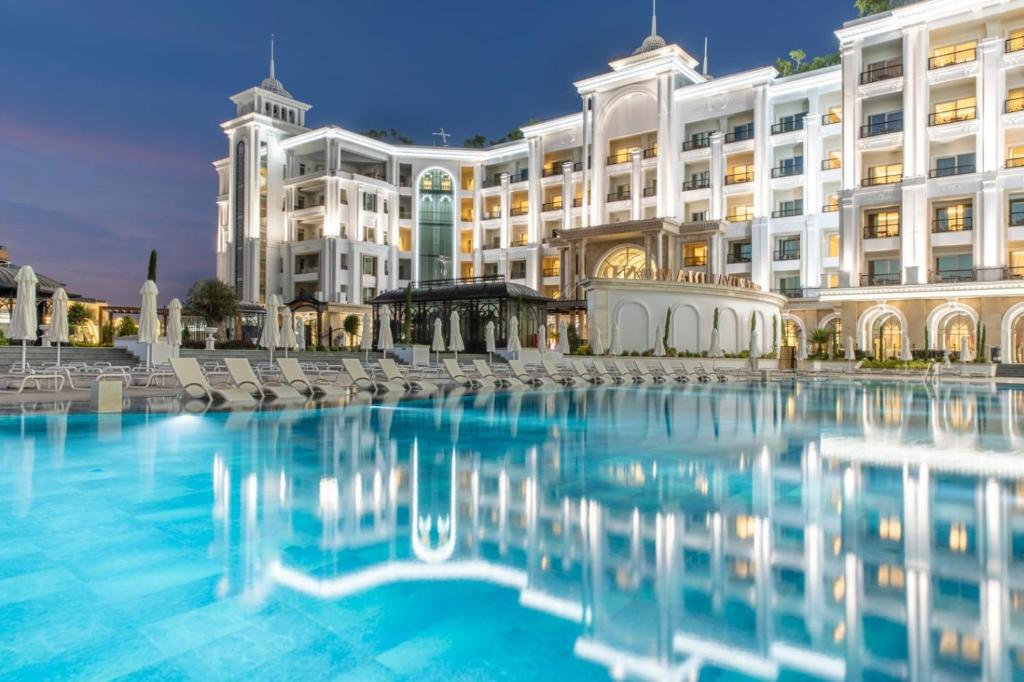 Merit Diamond Hotel